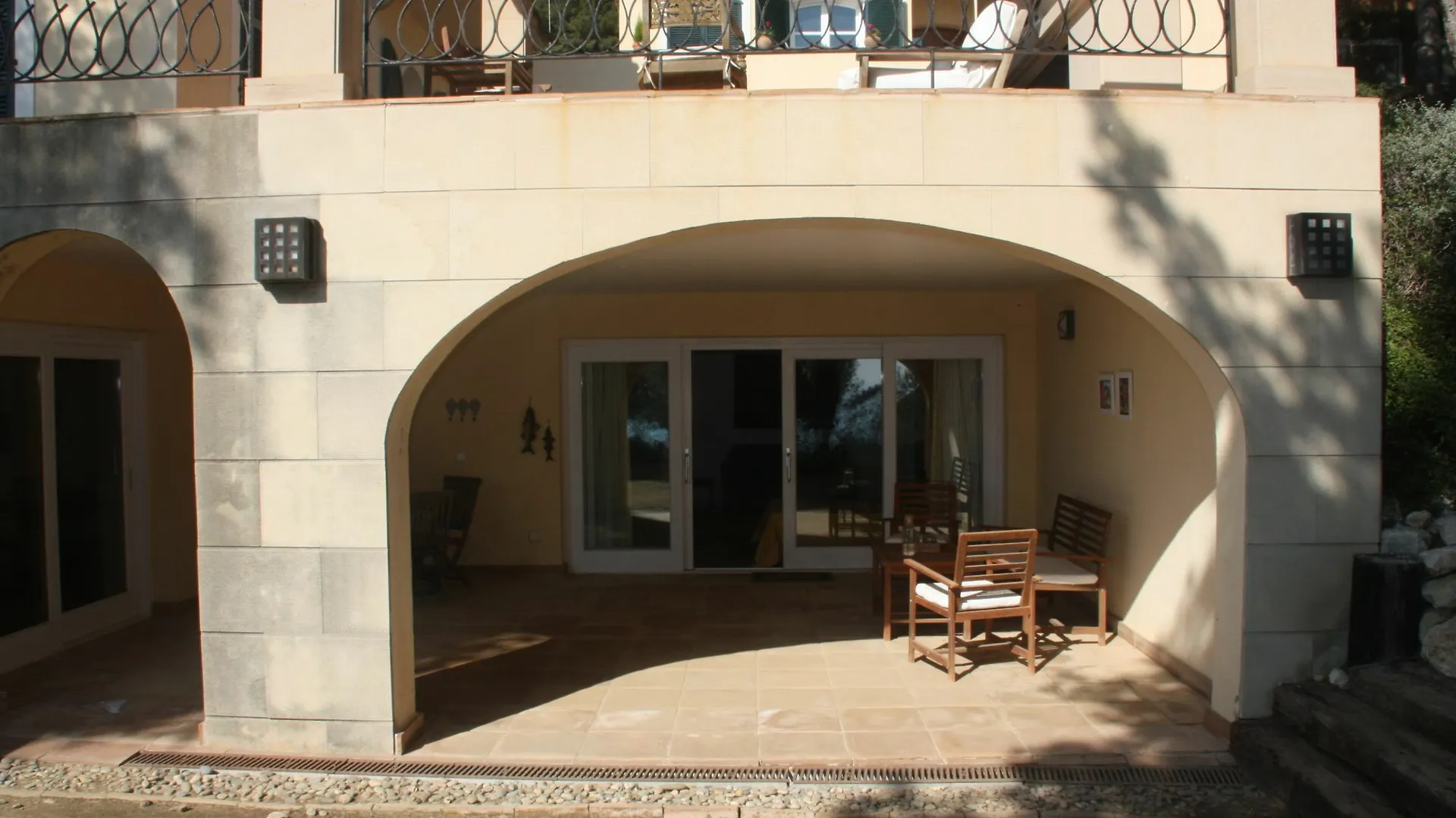 Guests' Suite Of Villa Tamarit 3*,